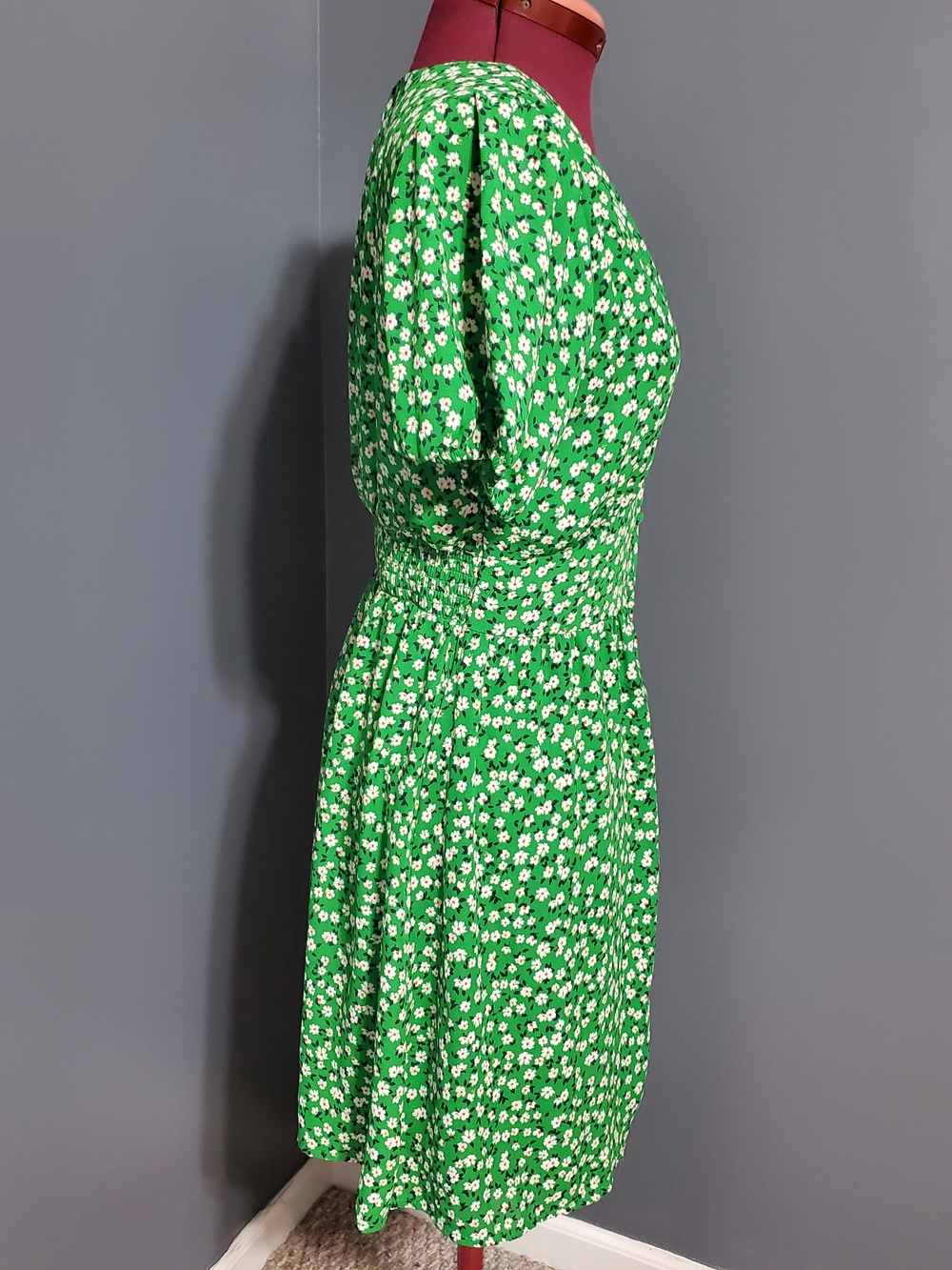 Sienna Sky Green Floral V-Neck Mini Dress Women's Size Medium - Picture 5 of 8